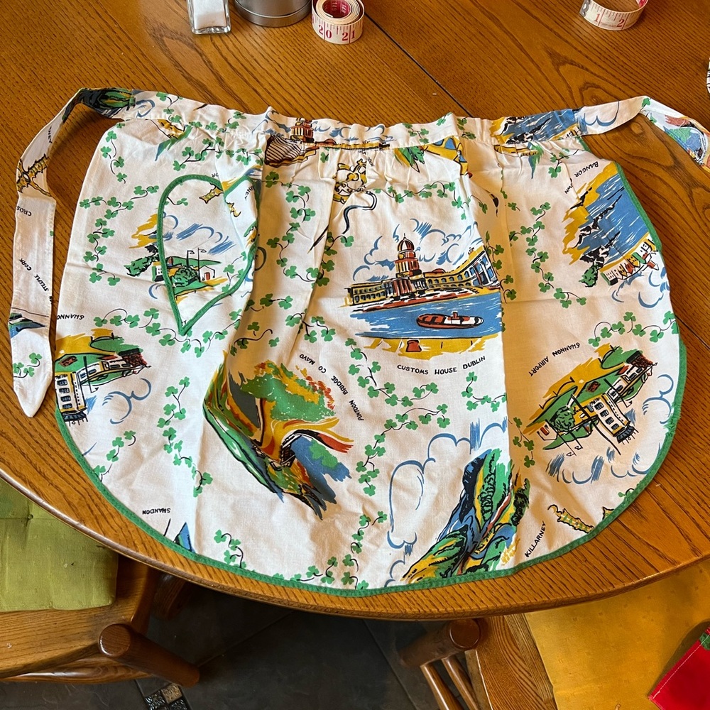 Irish cotton apron! Handmade vintage!